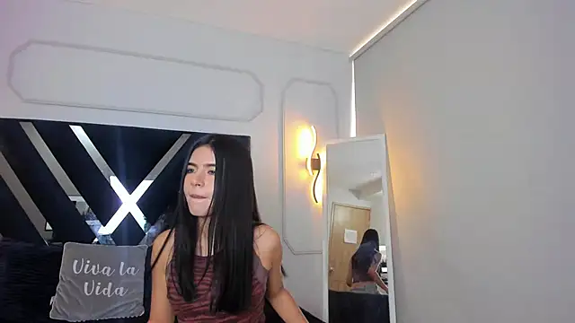 Snapshot of Eilie_xxx chatting on 06/16/26, 03:01 Eilie xxx online show from 06/16/26, 03:01