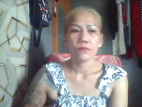 Snapshot of pinayheartaker chatting on 06/26/26, 01:00 pinayheartaker online show from 06/26/26, 01:00