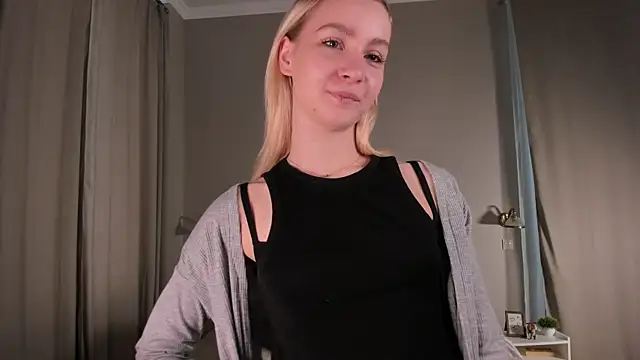 LinseyMasotti online show from 05/29/26, 09:04