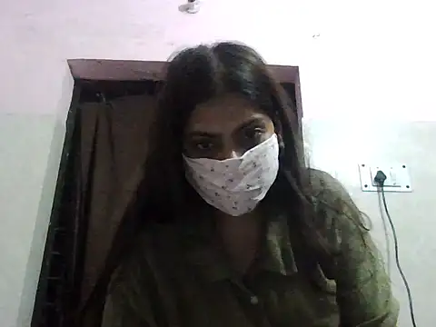 Snapshot of hostess_nishu chatting on 06/15/26, 04:28 hostess nishu online show from 06/15/26, 04:28