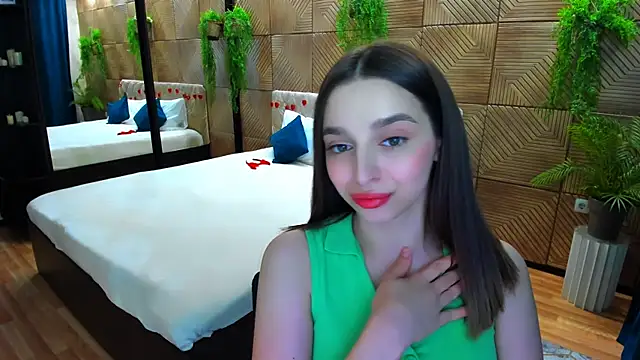 Snapshot of FlirtySpark chatting on 07/06/26, 03:25 FlirtySpark online show from 07/06/26, 03:25