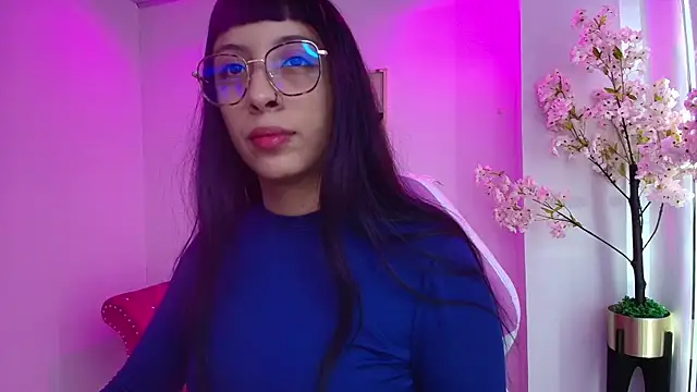 Willow cush online show from 05/28/26, 12:11