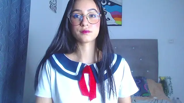 Snapshot of alanasaenz_ chatting on 06/14/26, 05:30 alanasaenz online show from 06/14/26, 05:30
