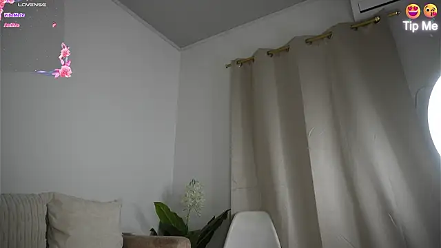 Sweetpussyhot  online show from 06/24/26, 01:04