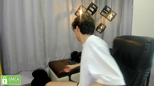 Marcoviolet online show from 07/14/26, 08:15