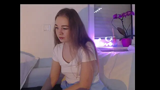 MellowKitty online show from 06/01/26, 03:51