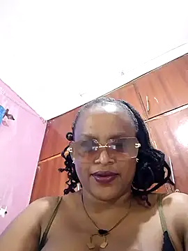 Snapshot of Melissafacts chatting on 07/12/26, 11:33 Melissafacts online show from 07/12/26, 11:33