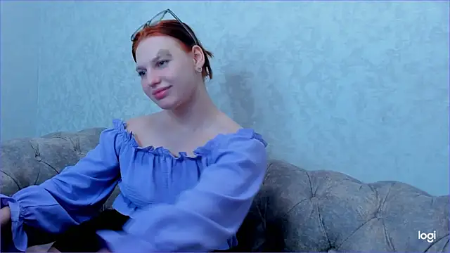 Snapshot of Nora_Finch chatting on 06/27/26, 11:27 Nora Finch online show from 06/27/26, 11:27