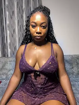 Snapshot of Hot_Candyy_ chatting on 06/03/26, 03:07 Hot Candyy online show from 06/03/26, 03:07