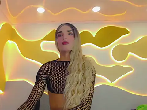MaiteCandyxx online show from 06/12/26, 04:32