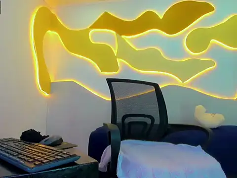 MaiteCandyxx online show from 06/23/26, 03:26