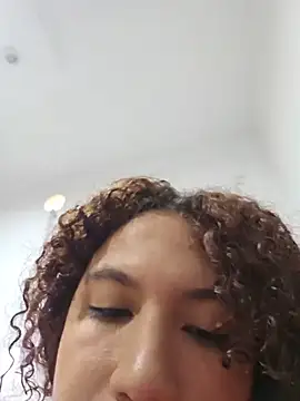 lilith isabella25 online show from 06/06/26, 10:15