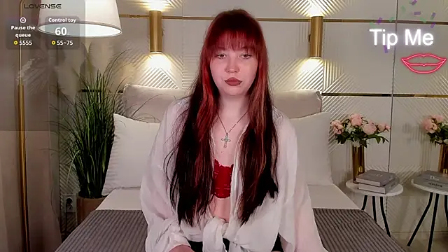 Snapshot of Hyuna_Flowers chatting on 07/08/26, 03:30 Hyuna Flowers online show from 07/08/26, 03:30