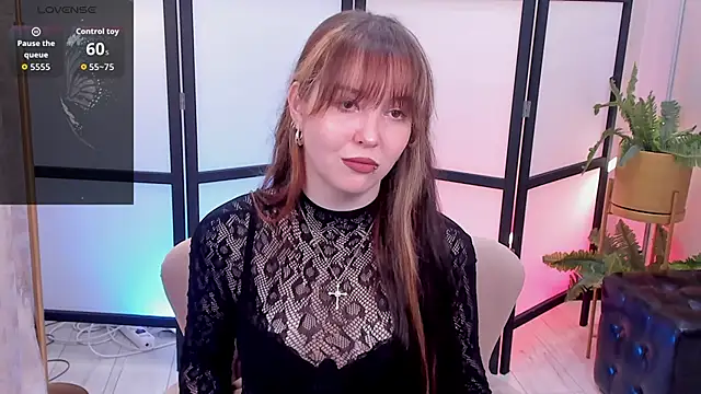 Snapshot of Hyuna_Flowers chatting on 06/07/26, 03:34 Hyuna Flowers online show from 06/07/26, 03:34