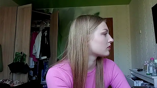 Snapshot of NorineGressett chatting on 06/14/26, 03:13 NorineGressett online show from 06/14/26, 03:13