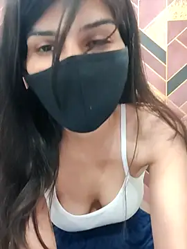 Snapshot of Hey-anamika chatting on 06/05/26, 01:28 Hey-anamika online show from 06/05/26, 01:28