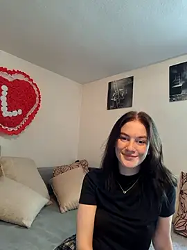 Snapshot of Lia_hase chatting on 06/16/26, 09:09 Lia hase online show from 06/16/26, 09:09