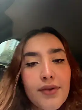 Aleja lux online show from 05/28/26, 10:37
