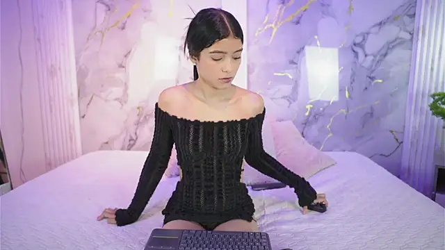 Tiffany yu online show from 05/28/26, 02:23