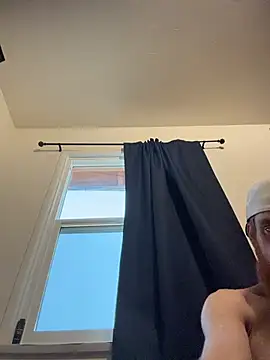 Snapshot of neonginger chatting on 06/25/26, 05:29 neonginger online show from 06/25/26, 05:29