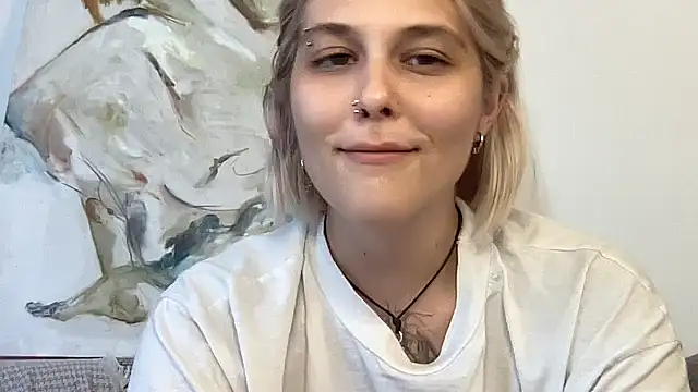 Ella Bloom online show from 07/03/26, 01:06