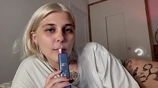 Ella Bloom online show from 07/14/26, 06:25