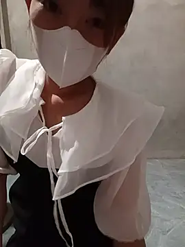 -Trinina- online show from 06/28/26, 04:02
