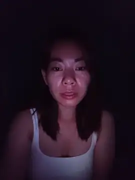 Snapshot of -Trinina- chatting on 05/29/26, 06:47 -Trinina- online show from 05/29/26, 06:47