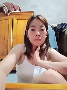 -Trinina- online show from 06/04/26, 05:06