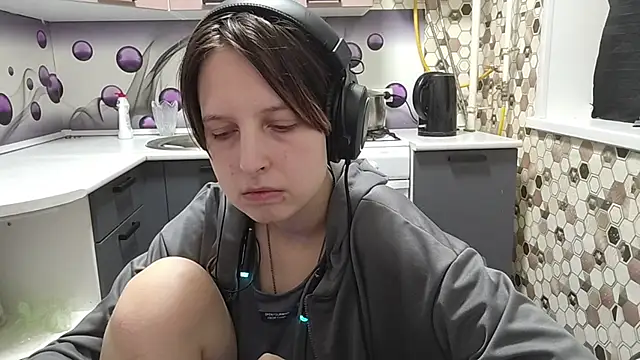Snapshot of Saranade chatting on 07/01/26, 05:35 Saranade online show from 07/01/26, 05:35