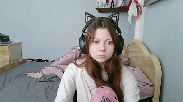 AlessiaViolet online show from 07/06/26, 08:54