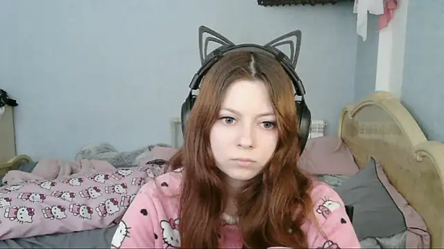 AlessiaViolet online show from 06/27/26, 12:22