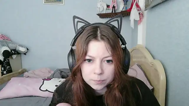 AlessiaViolet online show from 06/30/26, 09:20