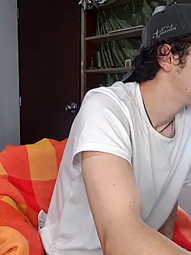 Snapshot of kervs_id chatting on 06/03/26, 11:31 kervs id online show from 06/03/26, 11:31