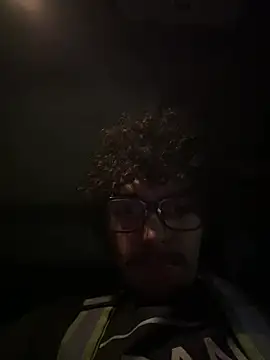 Uhhyuhhhhh online show from 05/29/26, 03:34