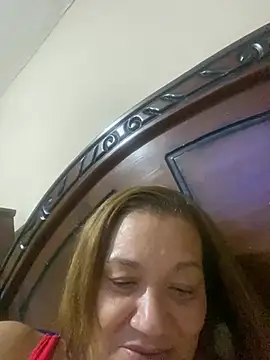Snapshot of rosanna78322 chatting on 06/16/26, 02:33 rosanna78322 online show from 06/16/26, 02:33