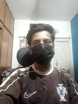Snapshot of Vishal-Hyderabad chatting on 07/12/26, 01:23 Vishal-Hyderabad online show from 07/12/26, 01:23