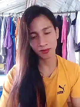 Snapshot of sensual_ashley2002 chatting on 07/06/26, 04:41 sensual ashley2002 online show from 07/06/26, 04:41