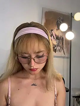 Penny 7 online show from 06/27/26, 03:34