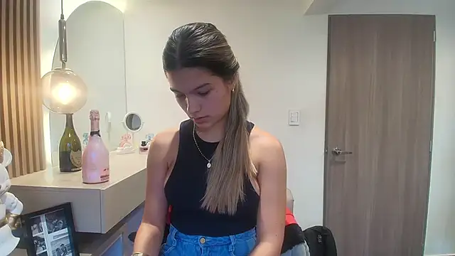 emilyvex online show from 05/29/26, 09:32