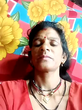 Snapshot of Cut_umang74 chatting on 06/21/26, 10:37 Cut umang74 online show from 06/21/26, 10:37