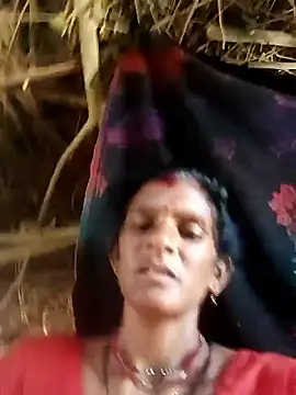 Snapshot of Cut_umang74 chatting on 06/13/26, 09:51 Cut umang74 online show from 06/13/26, 09:51