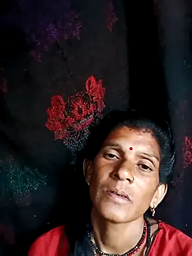 Snapshot of Cut_umang74 chatting on 07/03/26, 05:47 Cut umang74 online show from 07/03/26, 05:47