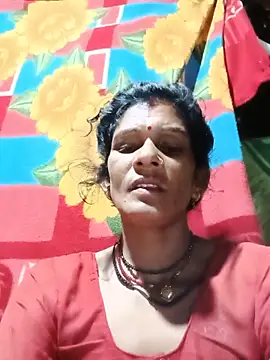 Snapshot of Cut_umang74 chatting on 06/19/26, 11:20 Cut umang74 online show from 06/19/26, 11:20