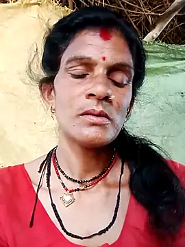 Snapshot of Cut_umang74 chatting on 06/29/26, 08:32 Cut umang74 online show from 06/29/26, 08:32