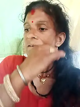Snapshot of Cut_umang74 chatting on 06/17/26, 04:34 Cut umang74 online show from 06/17/26, 04:34