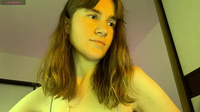 Snapshot of agniia257 chatting on 06/09/26, 06:42 agniia257 online show from 06/09/26, 06:42