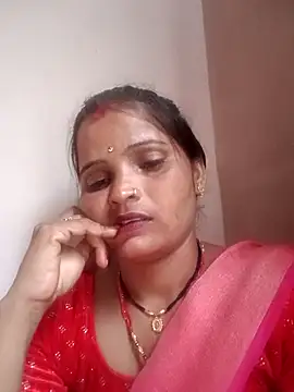 Snapshot of Divya_hot88 chatting on 07/08/26, 01:01 Divya hot88 online show from 07/08/26, 01:01