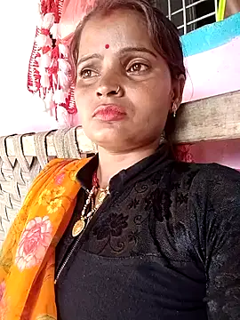 Snapshot of Divya_hot88 chatting on 07/06/26, 04:19 Divya hot88 online show from 07/06/26, 04:19