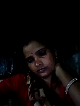 Snapshot of Divya_hot88 chatting on 06/15/26, 05:56 Divya hot88 online show from 06/15/26, 05:56